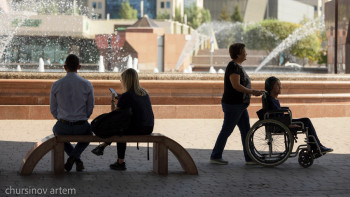 Фотография к новости: Мүгедектігі бар адамға қарайтын отбасы мүшелеріне еңбекақы төленеді