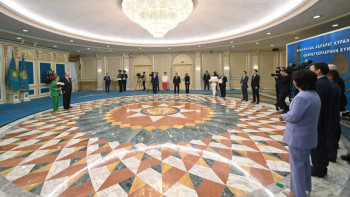 Фотография к новости: Тоқаев Бұқаралық ақпарат құралдары қызметкерлерін құттықтады