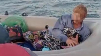 Фотография к новости: ШҚО-да су ортасында қалған балықшылар құтқарылды