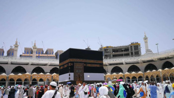 Фотография к новости: Биыл Меккеде 2 миллионға жуық адам қажылық парызын өтеді