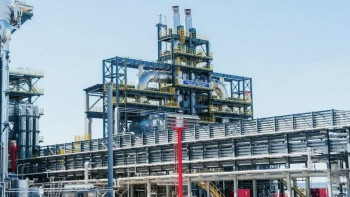 Фотография к новости: Атырауда газ-химия кешені жөндеуге тоқтатылды