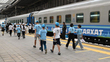 Фотография к новости: «Туған елге саяхат»: Балалар пойызы алғаш сапарынан оралды