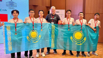 Фотография к новости: Оқушылар Балқан олимпиадасынан 6 медаль еншіледі