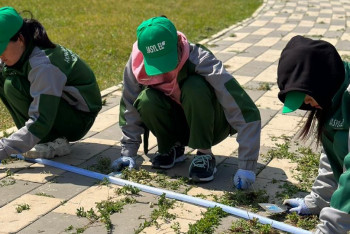 Фотография к новости: «Жасыл ел». Жаңа маусымда 525 ақтөбелік жас жұмыс істеп жүр