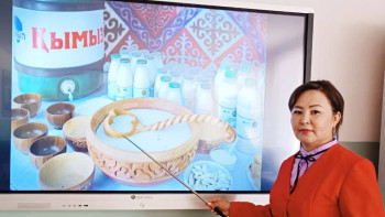 Фотография к новости: Мұғалім қымыздан балмұздақ пен сабын жасап шығарды