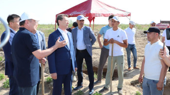 Фотография к новости: Мәжіліс депутаттарының өңірлерге сапары басталды