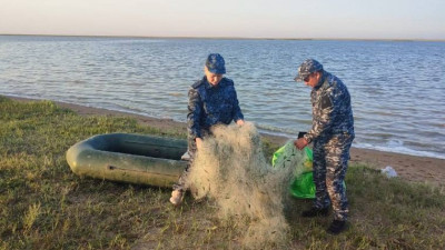 Ақмолалық полицейлер браконьерлерден 3,5 шақырымнан астам ау тәркіледі