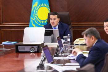 Фотография к новости: Үкіметте Цифрландыруды енгізу мәселелері жөніндегі комиссияның кезекті отырысы өтті