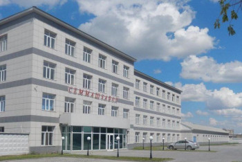 Фотография к новости: «Семей машина жасау зауыты». Қызметкерлердің жалақысы беріле ме?