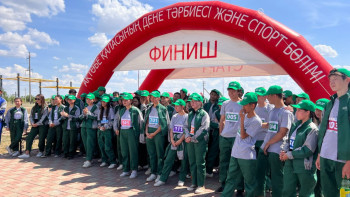 Фотография к новости: Ақтөбеліктер елорда күнін атап өтіп жатыр