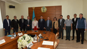 Фотография к новости: Сенатор: Төтенше жағдай туындағанда халық та, табиғат та аман болуы керек