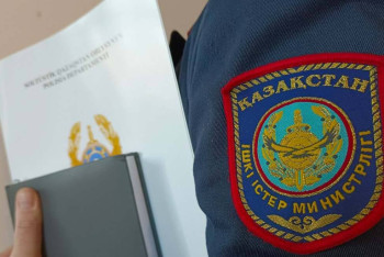 Фотография к новости: Мейрамхана жүргізушісі қомақты қаржы ұрлаған