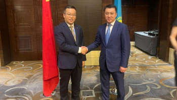 Фотография к новости: Бейжіңде ҚХР-мен әріптестікті дамыту жолдары талқыланды