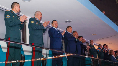 Смайылов әскери-музыкалық фестивальдің концертін тамашалады