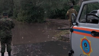 Фотография к новости: Нөсер жауын әбігерге салған Павлодарда 3 мың текше метр су сорылды