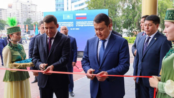 Фотография к новости: Смайылов халықаралық өнеркәсіптік көрмесіне қатысады