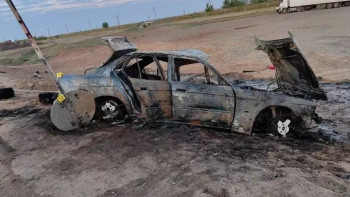 Фотография к новости: Ақтөбеде екі көлік соқтығысып, біреуі жанып кетті