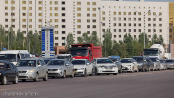 Фотография к новости: Көлік мәселесін шешуді соза берсек, қала кептелістен көз ашпайды - Президент