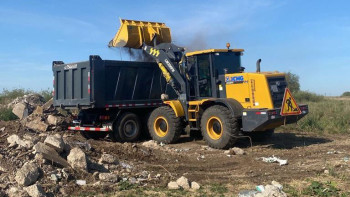 Фотография к новости: Астанада стихиялық орындардан 45 мың тоннаға жуық қоқыс шығарылды