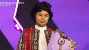 Фотография к новости: Шерхан Арыстан «Славян базары» өнер фестивалінің жеңімпазы атанды