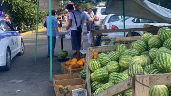 Фотография к новости: Талдықорғанда жабайы сауда қызып тұр