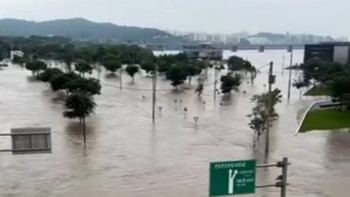 Фотография к новости: Оңтүстік Кореяда тасқын судан қаза болғандар саны 40-қа жуықтады