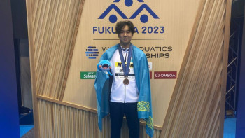 Фотография к новости: Тарихи жетістік. Эдуард Ким әлем чемпионатының қола жүлдегері атанды