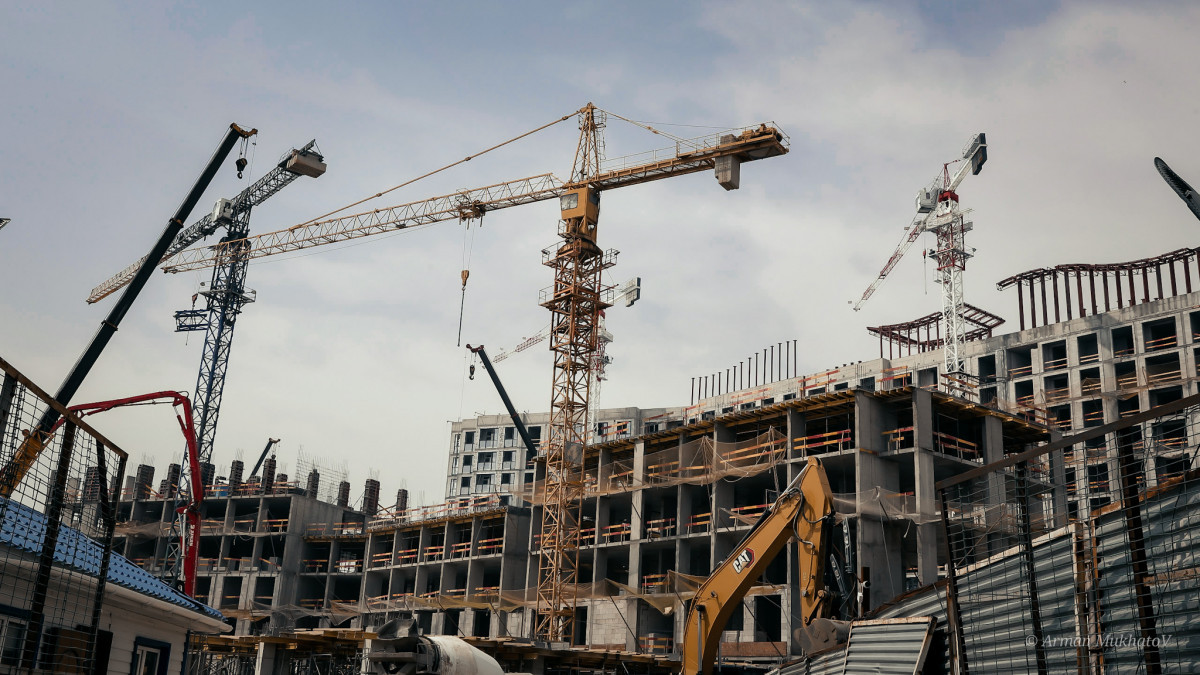  Арман Мухатов  