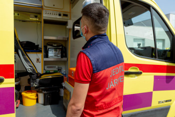 Фотография к новости: Атырауда жеңіл көлік пен КамАЗ соқтығысып, 3 жолаушы қаза тапты