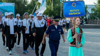 Фотография к новости: Өрт сөндіру-құтқару спорты бойынша ел чемпионатында 34 команда бақ сынайды
