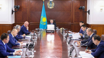 Фотография к новости: Үкіметте  Экономиканы жаңғырту жөніндегі мемлекеттік комиссияның отырысы өтті