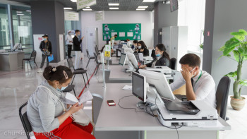 Фотография к новости: Қазақстандық ЖСН алуға 110 мың ресейлік өтініш берген