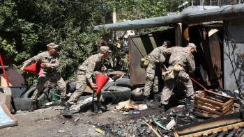 Фотография к новости: Десантшылардың батыл әрекеті қызыл жалынды тоқтатты