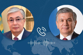 Фотография к новости: Тоқаев Өзбекстан Президенті Шавкат Мирзиёевті туған күнімен құттықтады