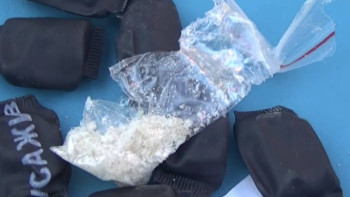 Фотография к новости: Шымкентте медбике есірткі қойып жүрген жерінен ұсталды