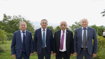 Фотография к новости: Түркі елдерінің кәсіподақ ұйымы құрылады