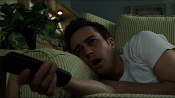 Фотография к новости: Психолог өзгеге жайлы болу үшін мінезін өзгертіп жүргендерге кеңес берді