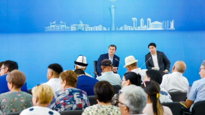 Астана әкімі «Көктал 2» елді мекенінің тұрғындарымен кездесті
