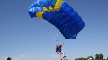 Фотография к новости: Парашюттік спорттан чемпионат басталды