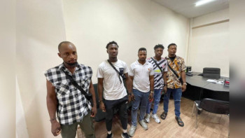 Фотография к новости: Қазақстанда заңсыз жүрген 11 шетелдік елден шығарылды