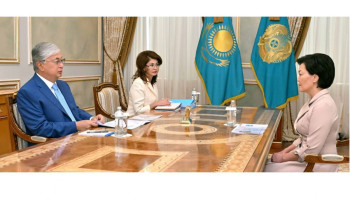 Фотография к новости: Тоқаев көпбалалы және жалғызбасты аналарға қатысты тапсырма берді