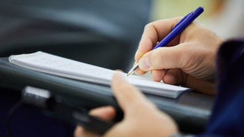 Фотография к новости: Жыл басынан бері мемлекеттік еңбек инспекторлары қанша жұмыскердің құқығын қорғады