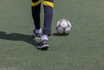 Фотография к новости: Үстіне футбол қақпасы құлаған бала тіл тартпай кетті