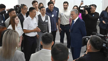 Фотография к новости: Президент Павлодар облысының креативті жастарымен кездесті