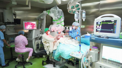 Астанада 25 жастағы пациенттің миына операция жасалды