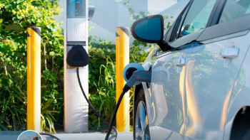 Фотография к новости: Электромобильдерге арналған инфрақұрылымдық жол картасы бекітілді