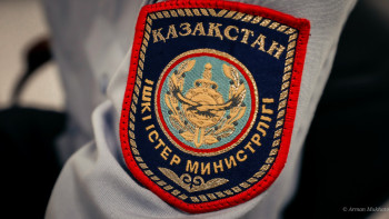 Фотография к новости: Қостанайда полицейлер дүкен тонаушыны құрықтады