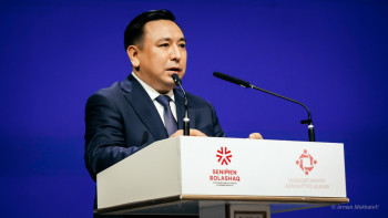 Фотография к новости: Вице-министр: Әлеуметтік желілердің өскелең ұрпақтың ақыл-ойына әсері орасан зор