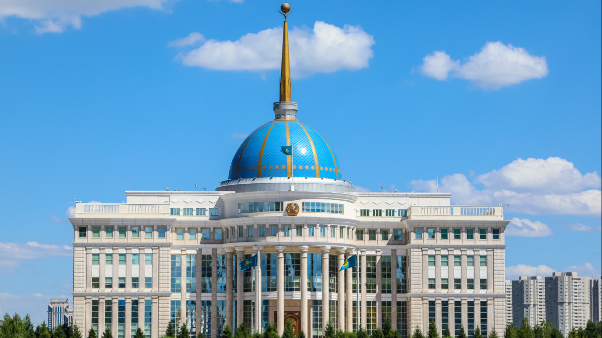 Алматыдағы өрт. Президент алты адамды марапаттады