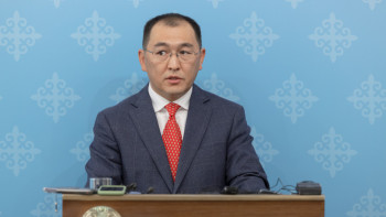 Фотография к новости: “Дәрі-дәрмектің әсері”. Смадияров Кореяда автобус жүргізушісіне шабуылдаған қазақстандық жайында